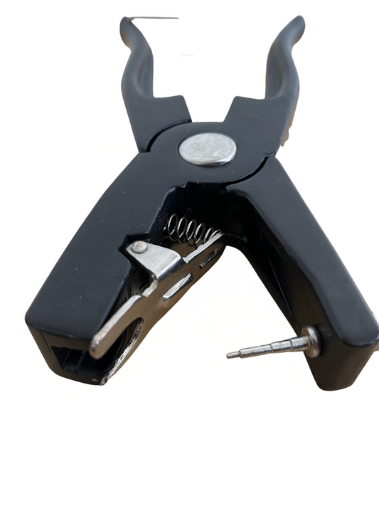 Animal Tagging Plier for Installing Tags on livestock i.e. Cattle, Goats, Sheep